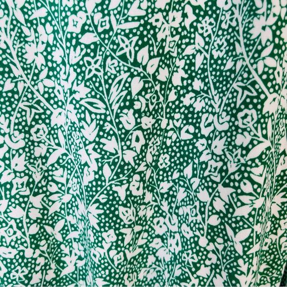 1 State green white ditzy floral cottagecore faux wrap stretchy midi dress 1X - Picture 4 of 7